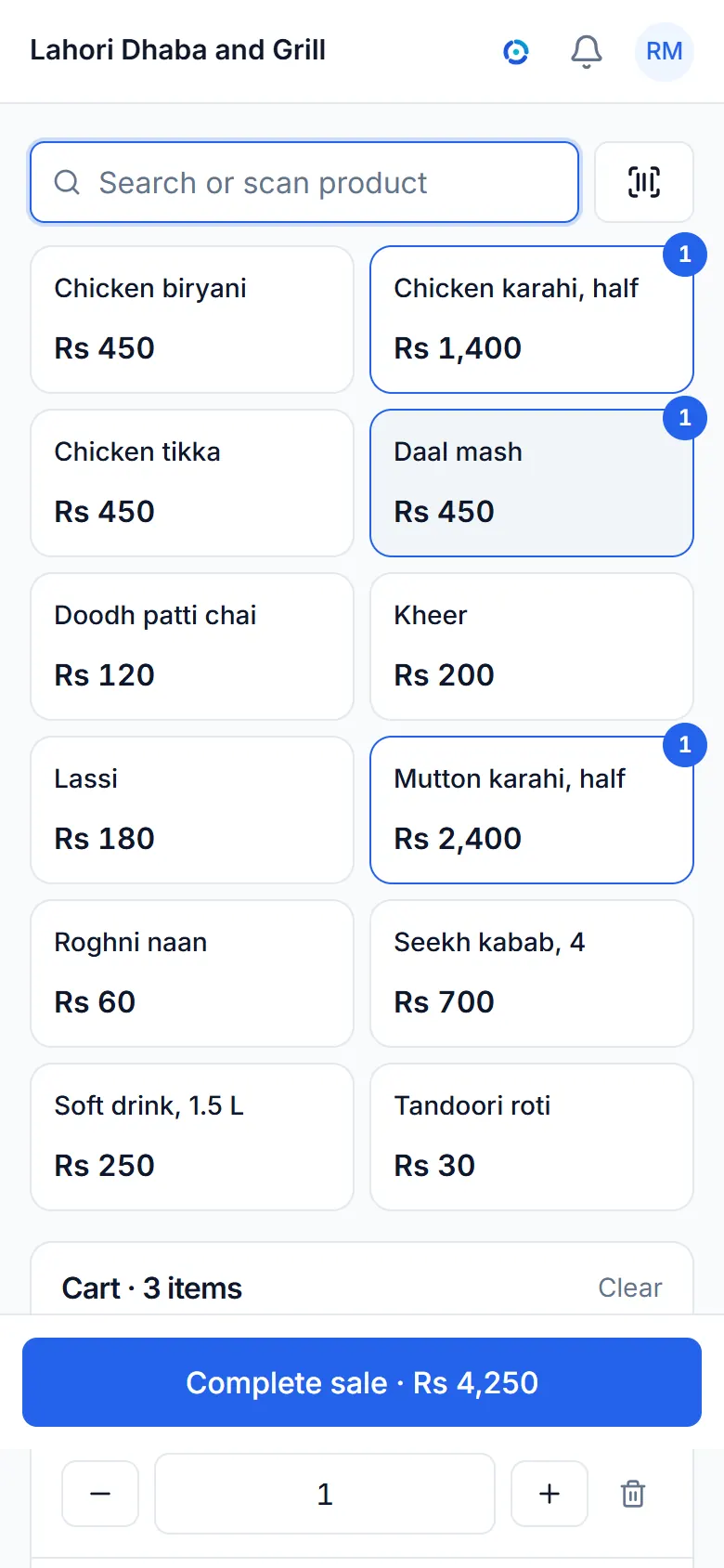 The sale screen of a sample restaurants and cafés business, with its items and a bill.